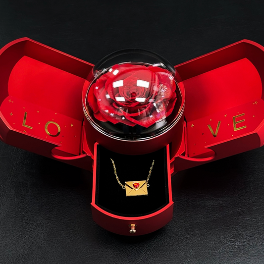 Caja de regalo con Rosa preservada para durar 5 años, con collar estilo carta de acero inoxidable. El mejor regalo de San Valentín 2026
