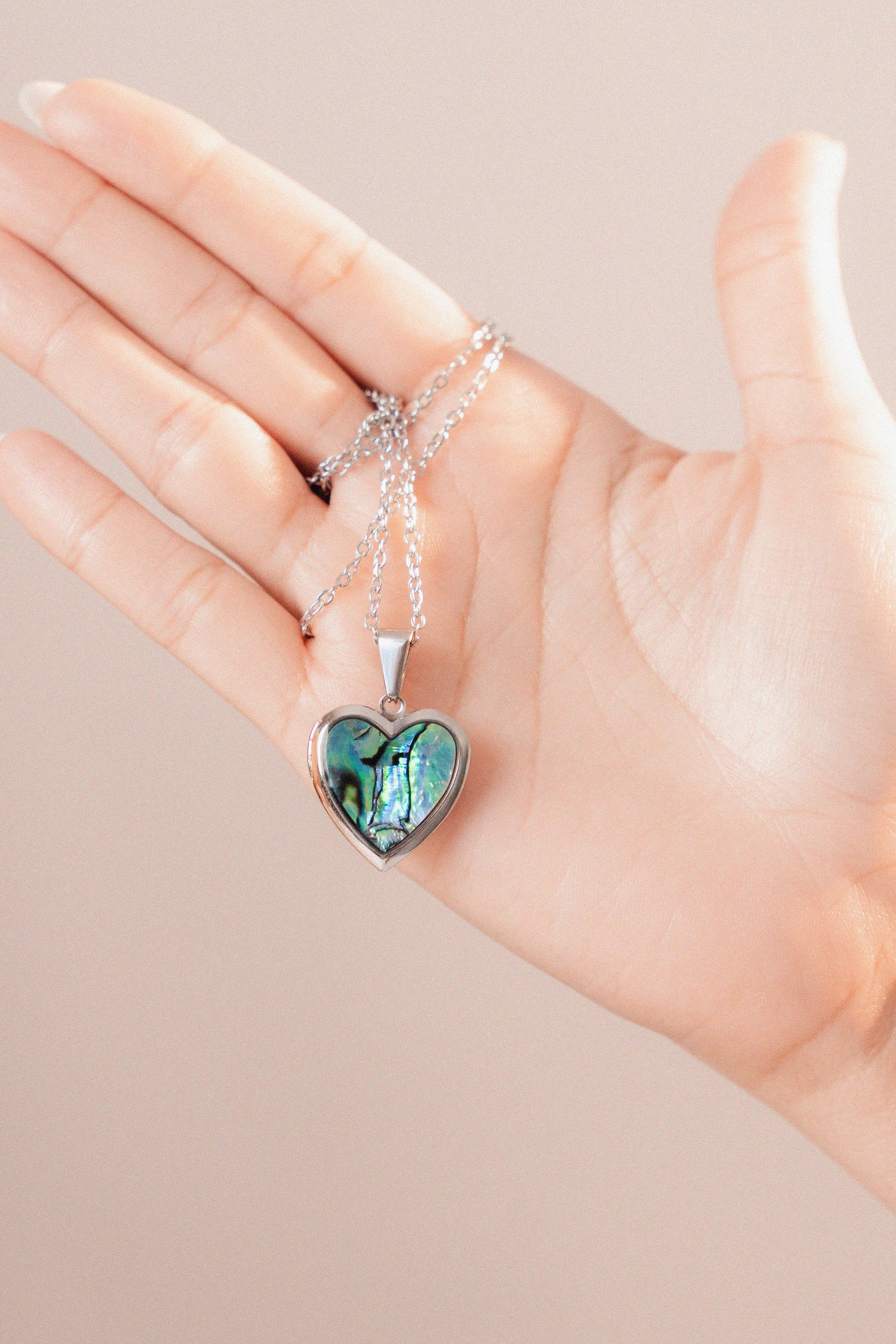 Relicario dorado con tornasol verde violeta, Collar Personalizable, Guardapelo o relicario personalizable con foto o mensaje